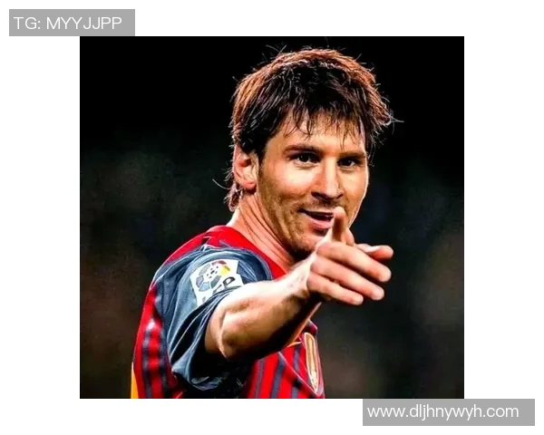 现役15号足球明星的传奇之路与球场上的辉煌成就解析